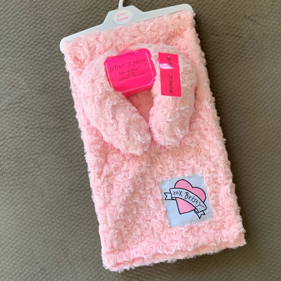 Betsey Johnson Other - NWT Betsey Johnson Baby Blanket & Support Pillow